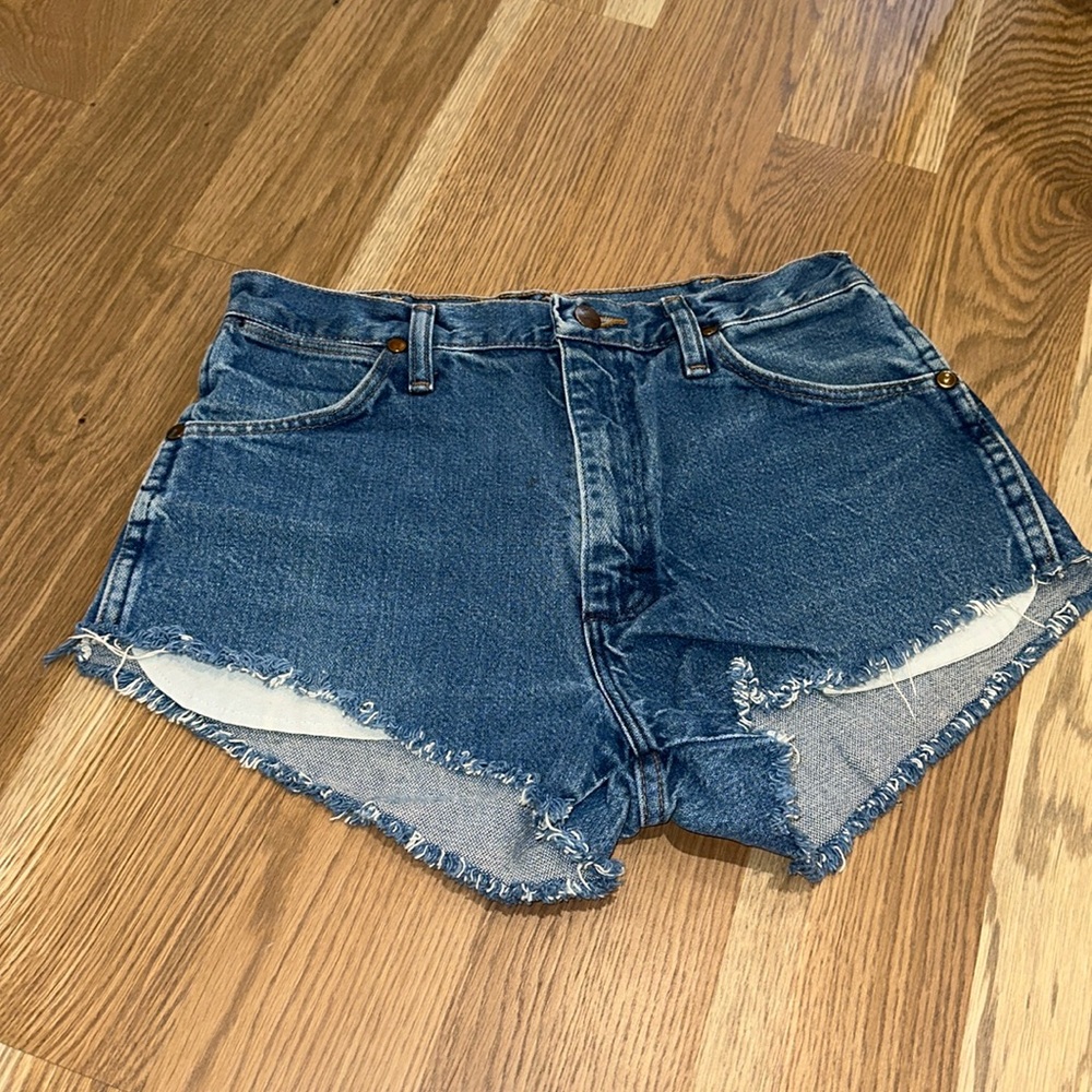 Wrangler vintage cutoff denim shorts